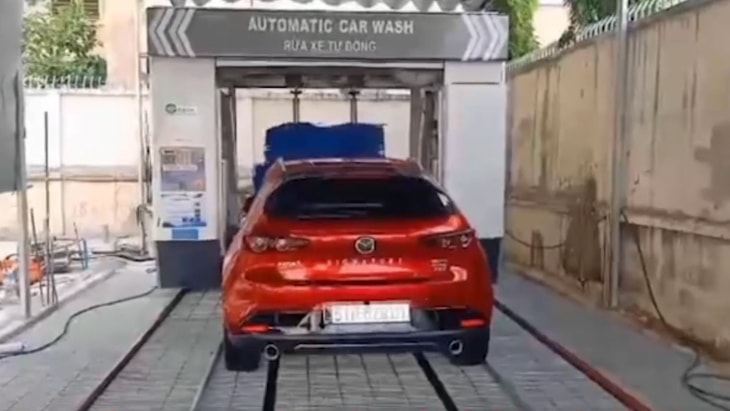 Автоматическая автомойка